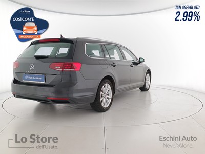 4 - Volkswagen Passat eschini auto