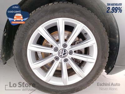 8 - Volkswagen Passat eschini auto