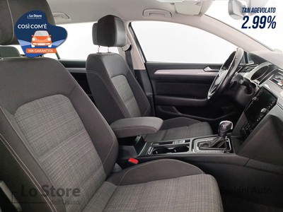 10 - Volkswagen Passat eschini auto