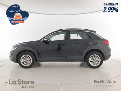 3 - Volkswagen T-Roc eschini auto