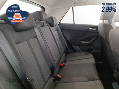 9 - Volkswagen T-Roc eschini auto