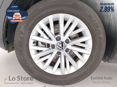 8 - Volkswagen T-Roc eschini auto