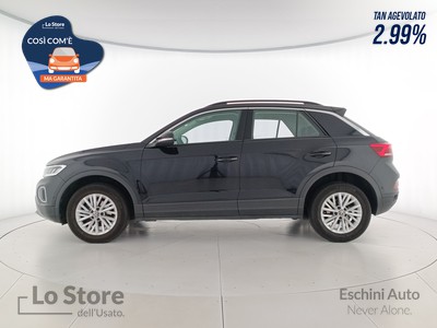 3 - Volkswagen T-Roc eschini auto
