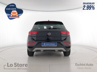 5 - Volkswagen T-Roc eschini auto