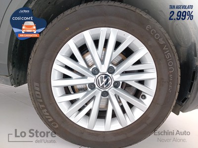 8 - Volkswagen T-Roc eschini auto