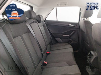 9 - Volkswagen T-Roc eschini auto