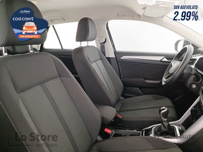 10 - Volkswagen T-Roc eschini auto