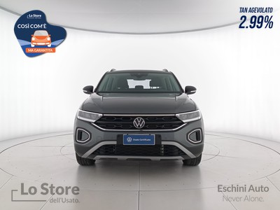 2 - Volkswagen T-Roc eschini auto