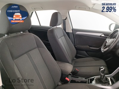 10 - Volkswagen T-Roc eschini auto
