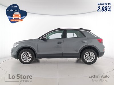 3 - Volkswagen T-Roc eschini auto