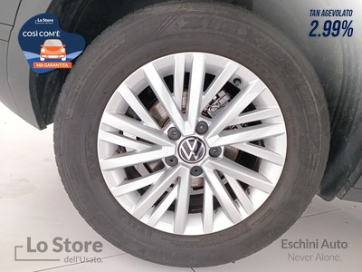 8 - Volkswagen T-Roc eschini auto
