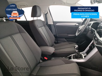 10 - Volkswagen T-Roc eschini auto