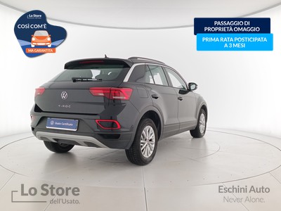 4 - Volkswagen T-Roc eschini auto