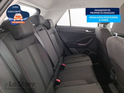 9 - Volkswagen T-Roc eschini auto