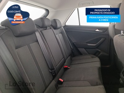 9 - Volkswagen T-Roc eschini auto