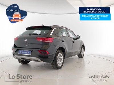 4 - Volkswagen T-Roc eschini auto