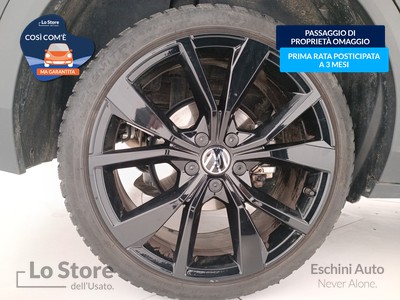8 - Volkswagen T-Roc eschini auto