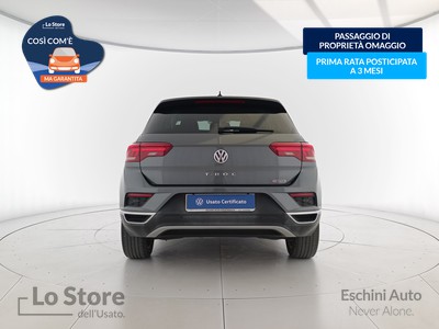 5 - Volkswagen T-Roc eschini auto
