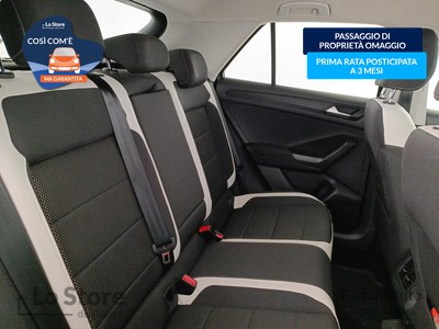 9 - Volkswagen T-Roc eschini auto