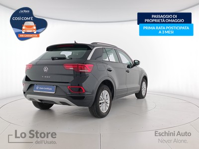 4 - Volkswagen T-Roc eschini auto