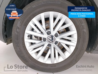 8 - Volkswagen T-Roc eschini auto