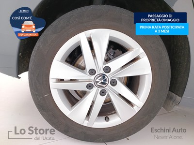8 - Volkswagen Golf eschini auto
