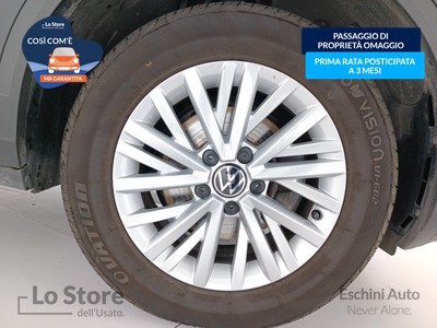 8 - Volkswagen T-Roc eschini auto