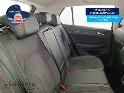 9 - Volkswagen Golf eschini auto