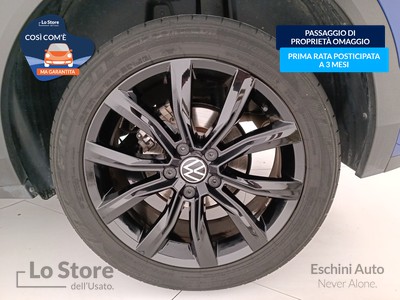 8 - Volkswagen T-Roc eschini auto