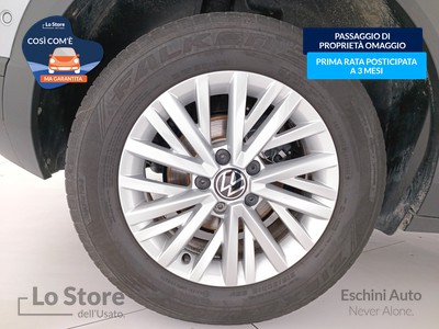 8 - Volkswagen T-Roc eschini auto