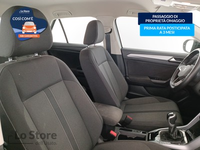 10 - Volkswagen T-Roc eschini auto