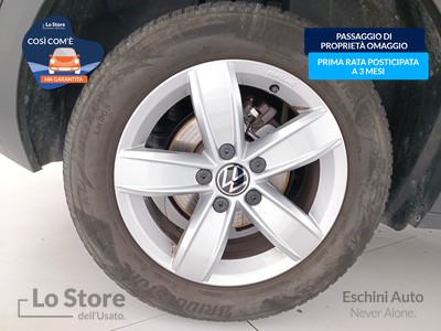8 - Volkswagen T-Roc eschini auto