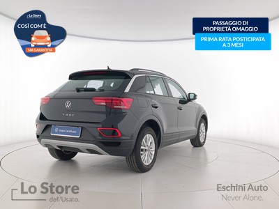 4 - Volkswagen T-Roc eschini auto