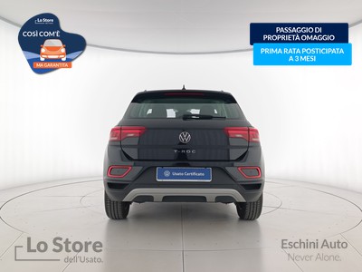 5 - Volkswagen T-Roc eschini auto