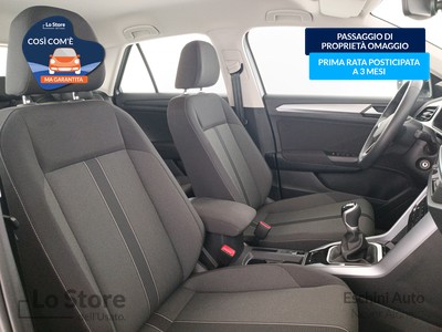 10 - Volkswagen T-Roc eschini auto