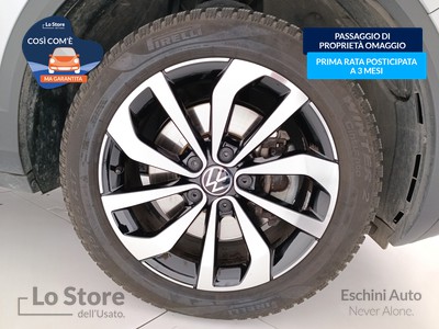 8 - Volkswagen T-Roc eschini auto