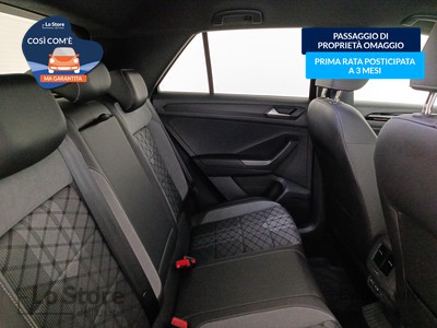 9 - Volkswagen T-Roc eschini auto