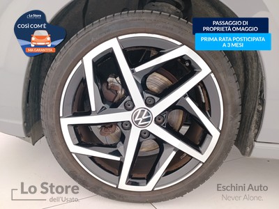 8 - Volkswagen Golf eschini auto