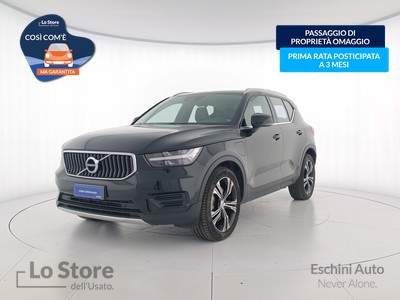 1 - Volvo XC40 eschini auto