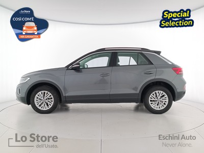 4 - Volkswagen T-Roc eschini auto