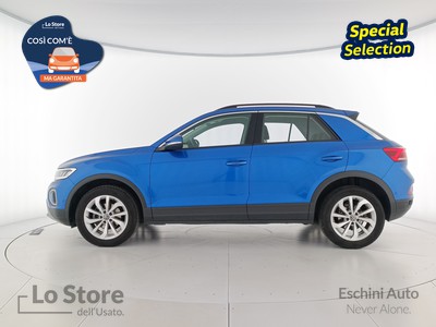 4 - Volkswagen T-Roc eschini auto