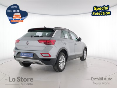 5 - Volkswagen T-Roc eschini auto