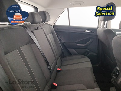 10 - Volkswagen T-Roc eschini auto