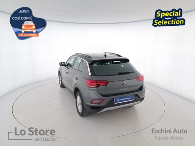 7 - Volkswagen T-Roc eschini auto