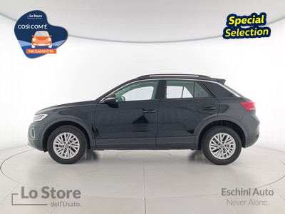 4 - Volkswagen T-Roc eschini auto