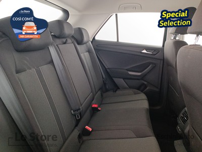 10 - Volkswagen T-Roc eschini auto