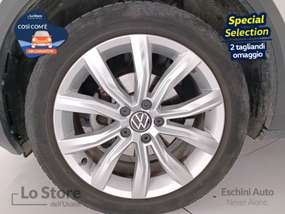 8 - Volkswagen T-Roc eschini auto