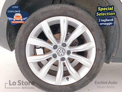 8 - Volkswagen T-Roc eschini auto