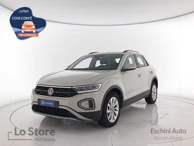 1 - Volkswagen T-Roc eschini auto