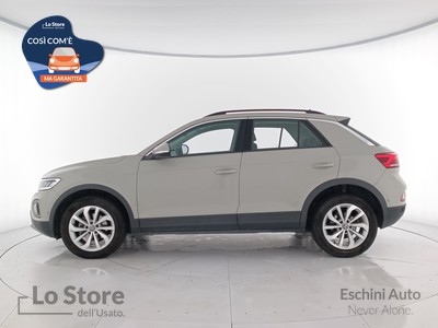 3 - Volkswagen T-Roc eschini auto